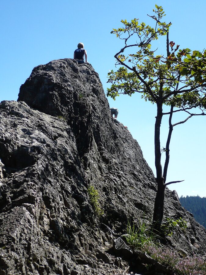 Karlsruher Grat quartzite ridge walk, northern Black Forest